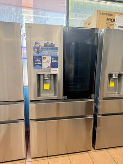 LG 29 Cu. Ft. Smart MyColor InstaView Standard-Depth MAX 4-Door French Door Refrigerator