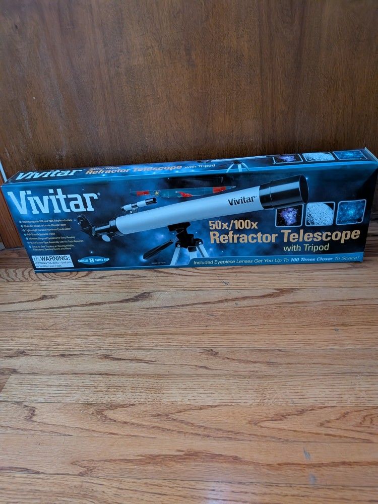 NEW Vivitar Refractor Telescope