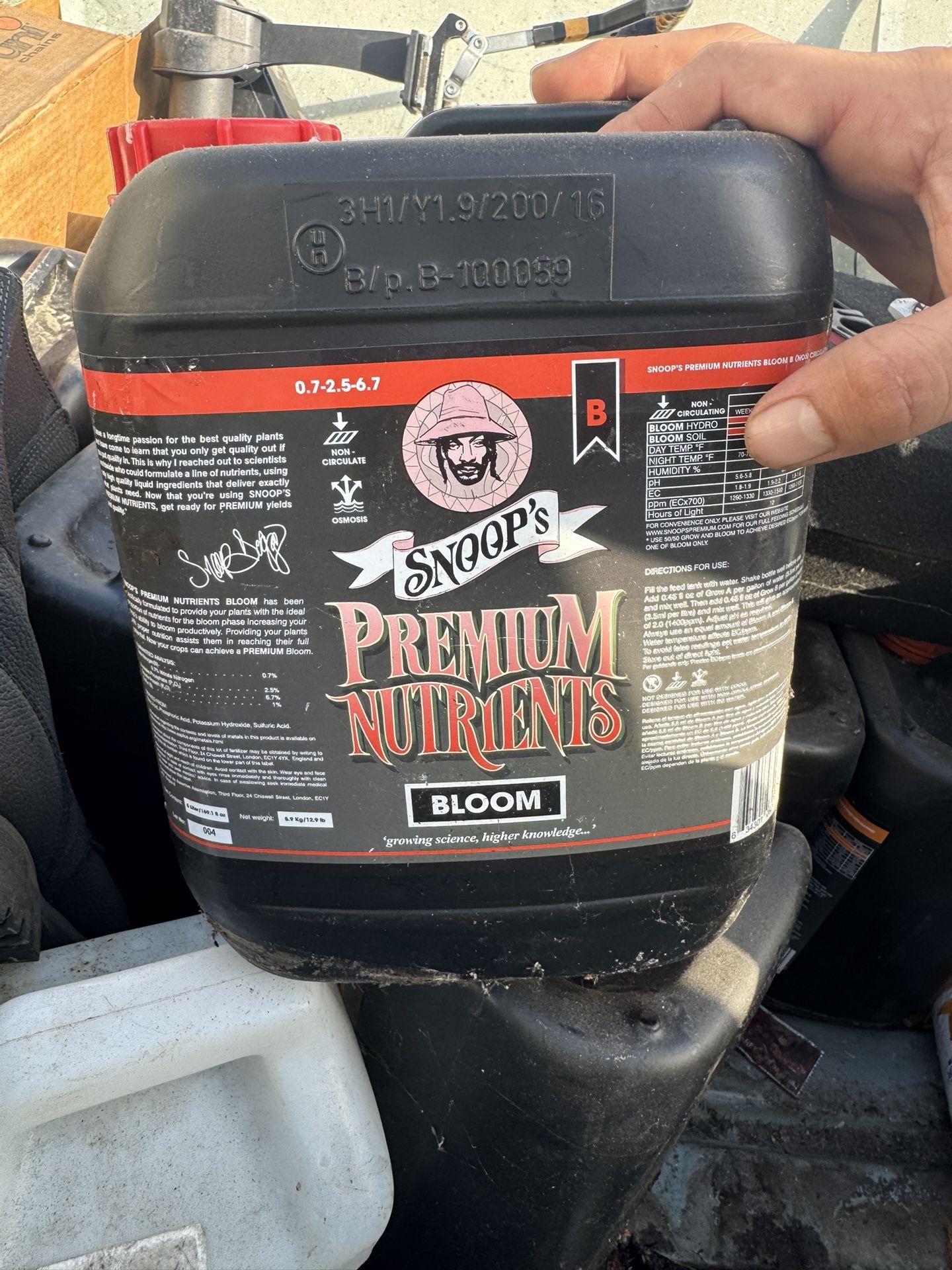 Bloom Grow Nutrients Plants Snoop