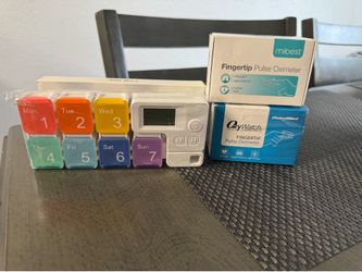 Fingertip pulse oximeter  las 3 piezas por $18