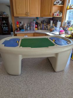 Step 2 Lego lap table