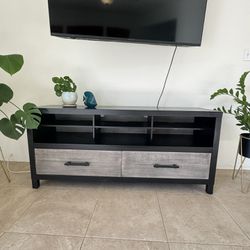 TV Stand With Drawers 
