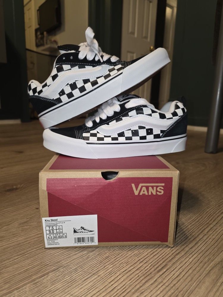Vans New Size 7.5m