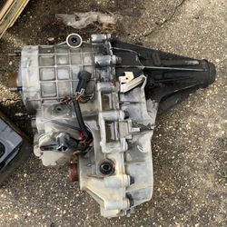 1998-02 Gm Np246 Auto trac Transfer Case Out Of A 98 Suburban 102k Miles Worked Great  