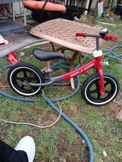 12" Radio Flyer Air Ride Balance Bike In Red and Gray