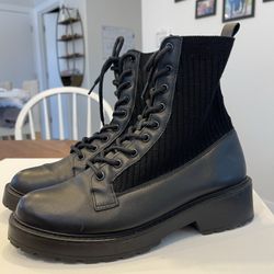 Women’s Boots