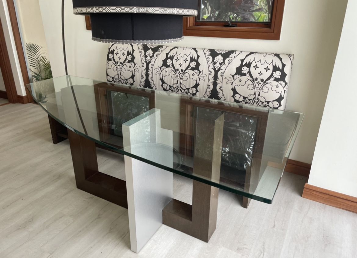 Dining Table For sale