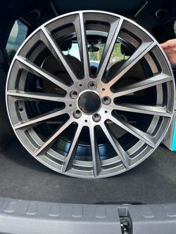 1pc Front 19” Wheel Rim – 5x112, 35mm Offset  Fits: Mercedes-Benz S550, S600, S63