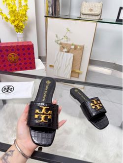 Tory burch