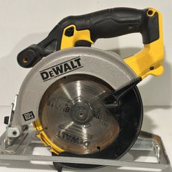 Dewalt 20V 6-1/2 Circular Saw 