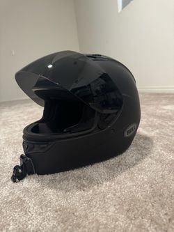 Bell Motorcycle helmet. XL.