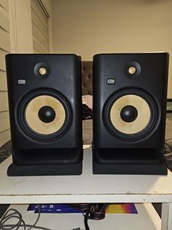 KRK Rokit 8” G4 Studio Monitors – Full Studio Bundle