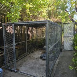XL Dog Kennel
