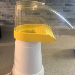 Popcorn maker