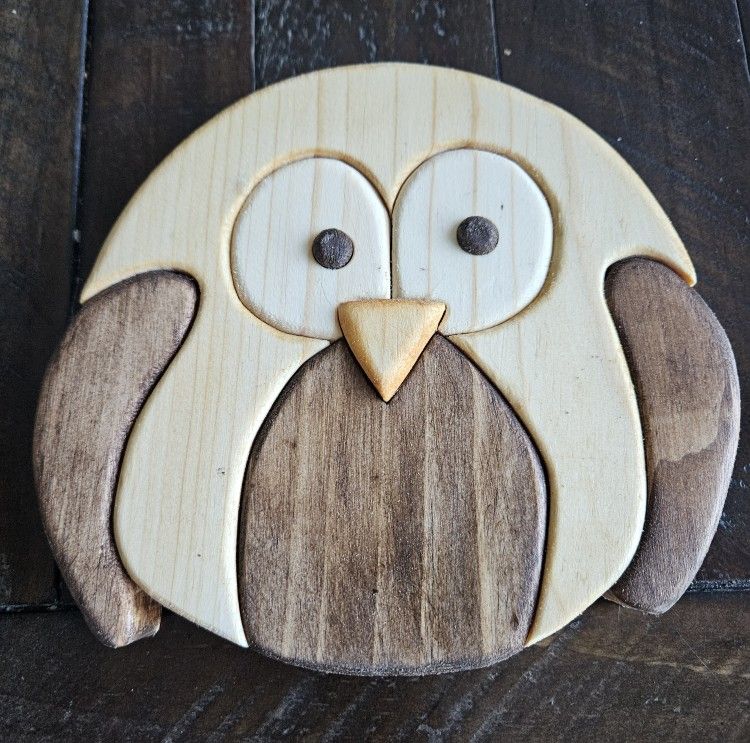 Cute little owl, wood handmade carved wall art decor, handcrafted Inlaid