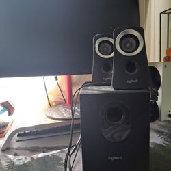 Speakers 