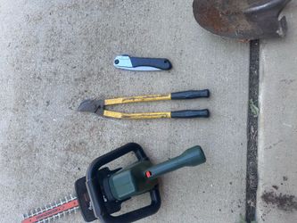 Hedge clipping bundle-Black & Decker hedgehog electric. Silky Super Accel 21 folding saw, pair of loppers