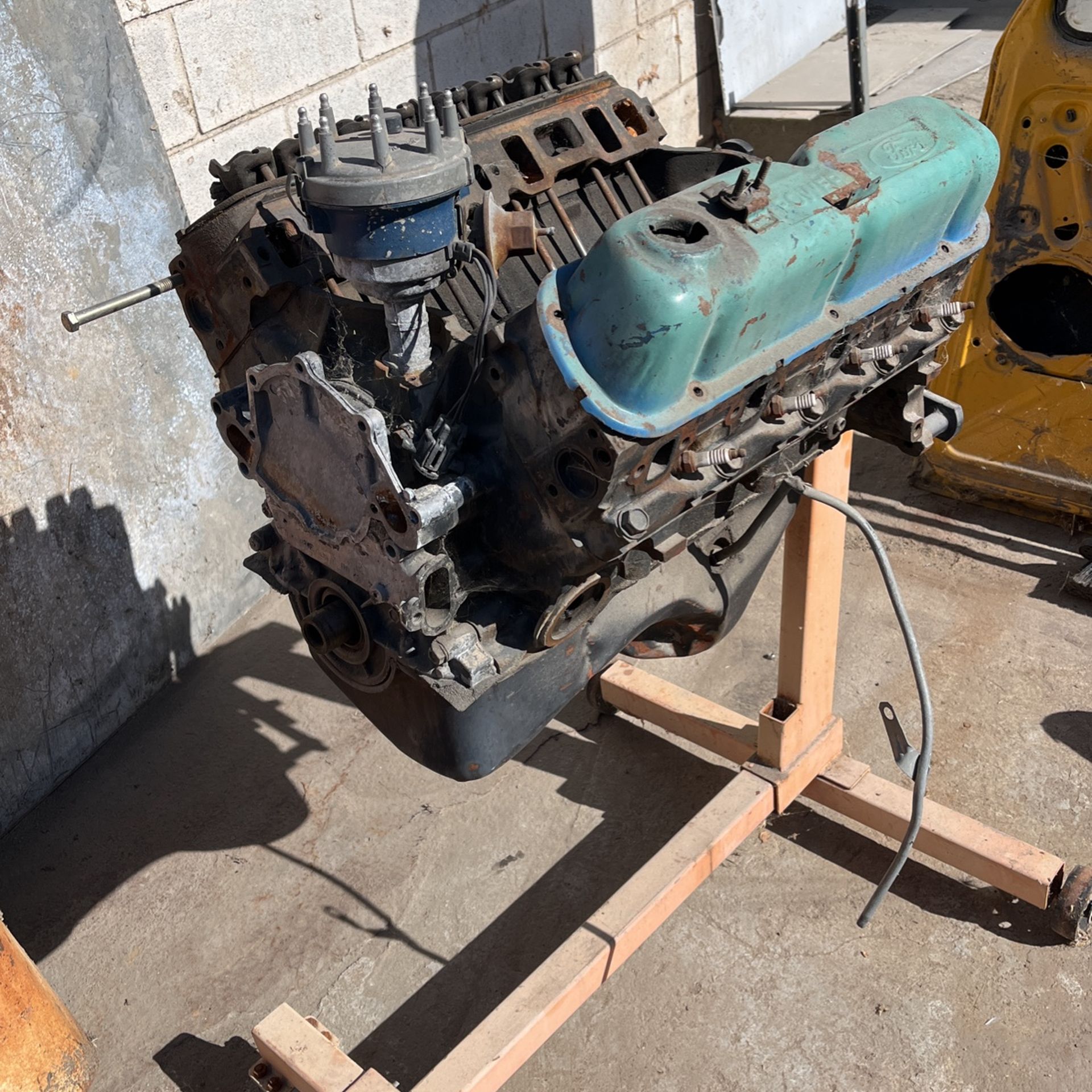 Ford 351 Windsor Motor