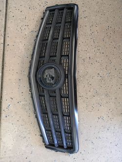 2013 Cadillac ATS grille