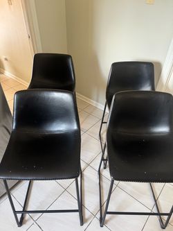 4 leather bar stools