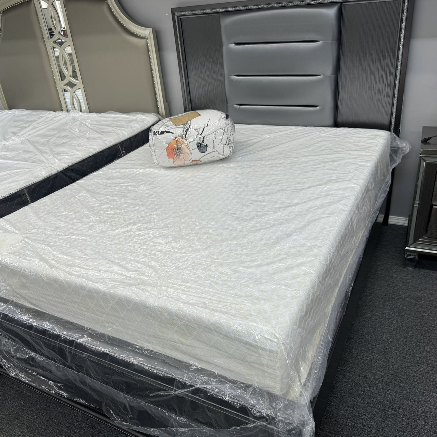 King Memory Foam Mattress Only 250 furniture mattress appliance 0-99 down no credit needed no intrest financing available deals 