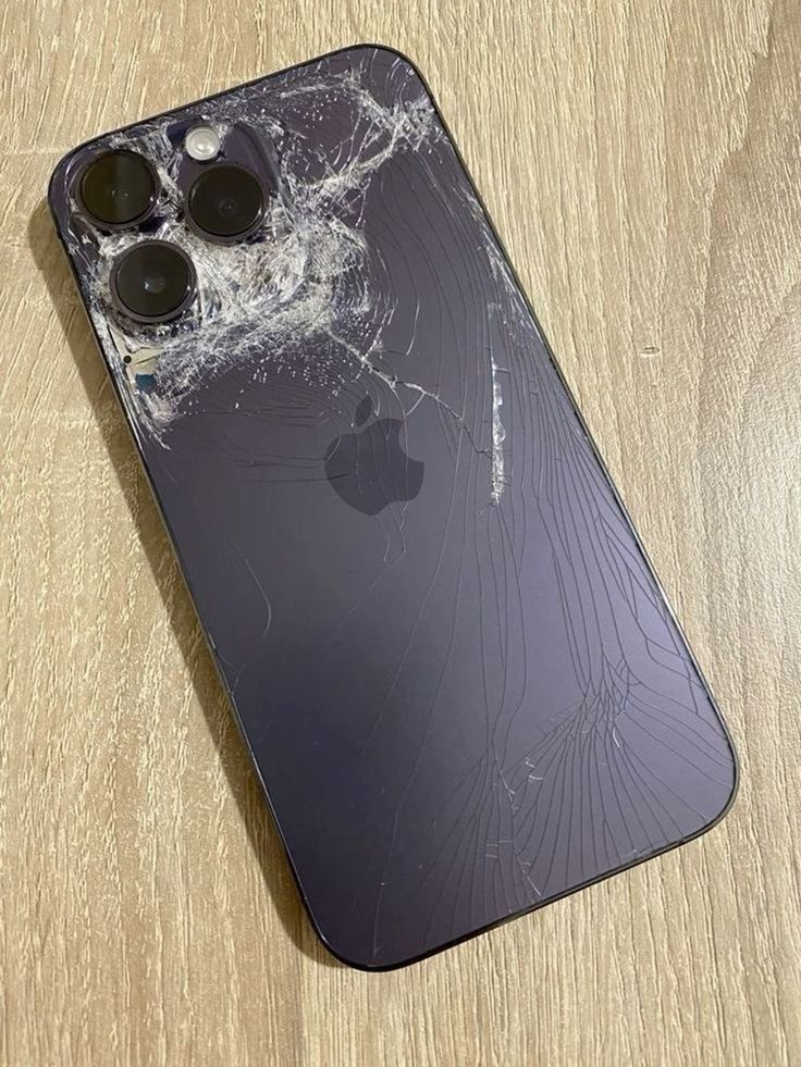 iPhone 13 / 14 / 15 Pro Max Back Glass Replacement 