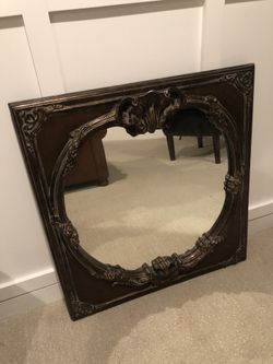 Unique Mirror