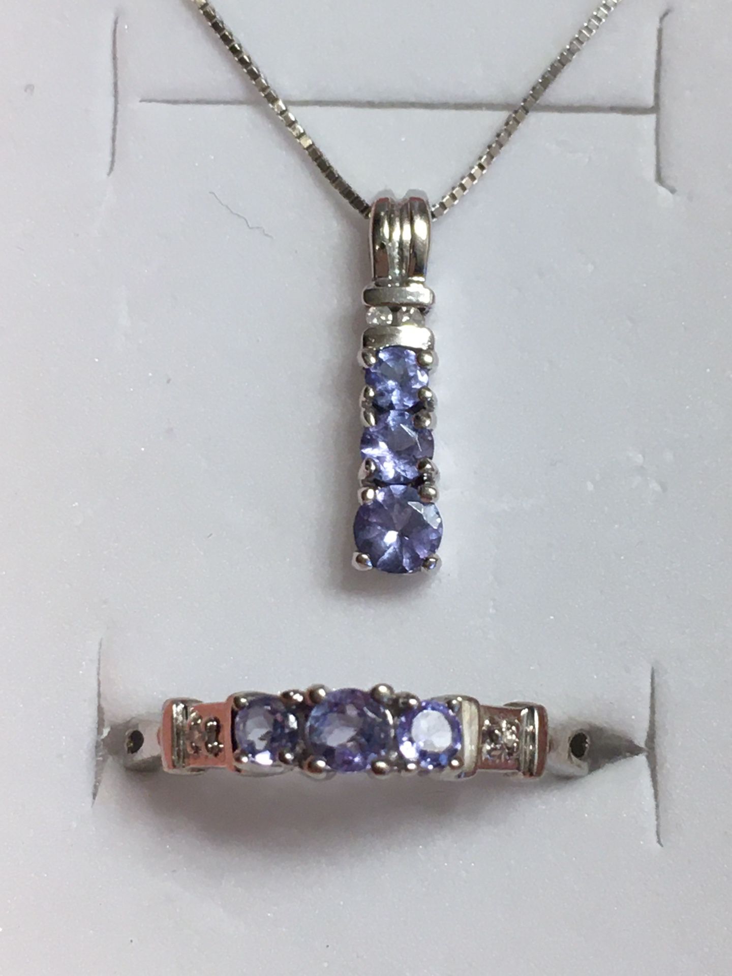 10k & 14k Tanzanite Diamond necklace