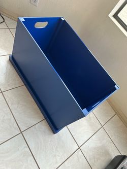 Toy box