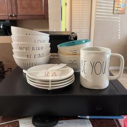 Bowls , Plates And A Cup