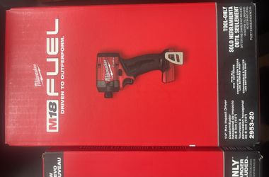 Milwaukee M18 Impact Drill