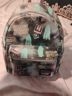 LOUNGEFLY BEETLEJUICE PASTEL TIE-DYE ICONS MINI BACKPACK TIM  display picture 2