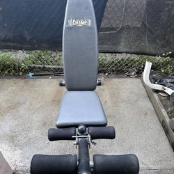 Adjustable Weight Bench