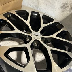 Chevy, GMC Wheels 24’s 