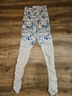Fabletics leggings