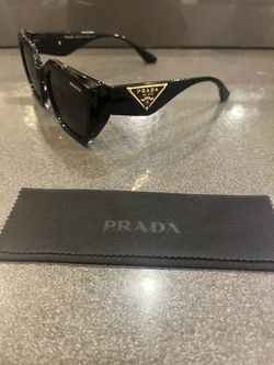 Prada sunglasses/shades