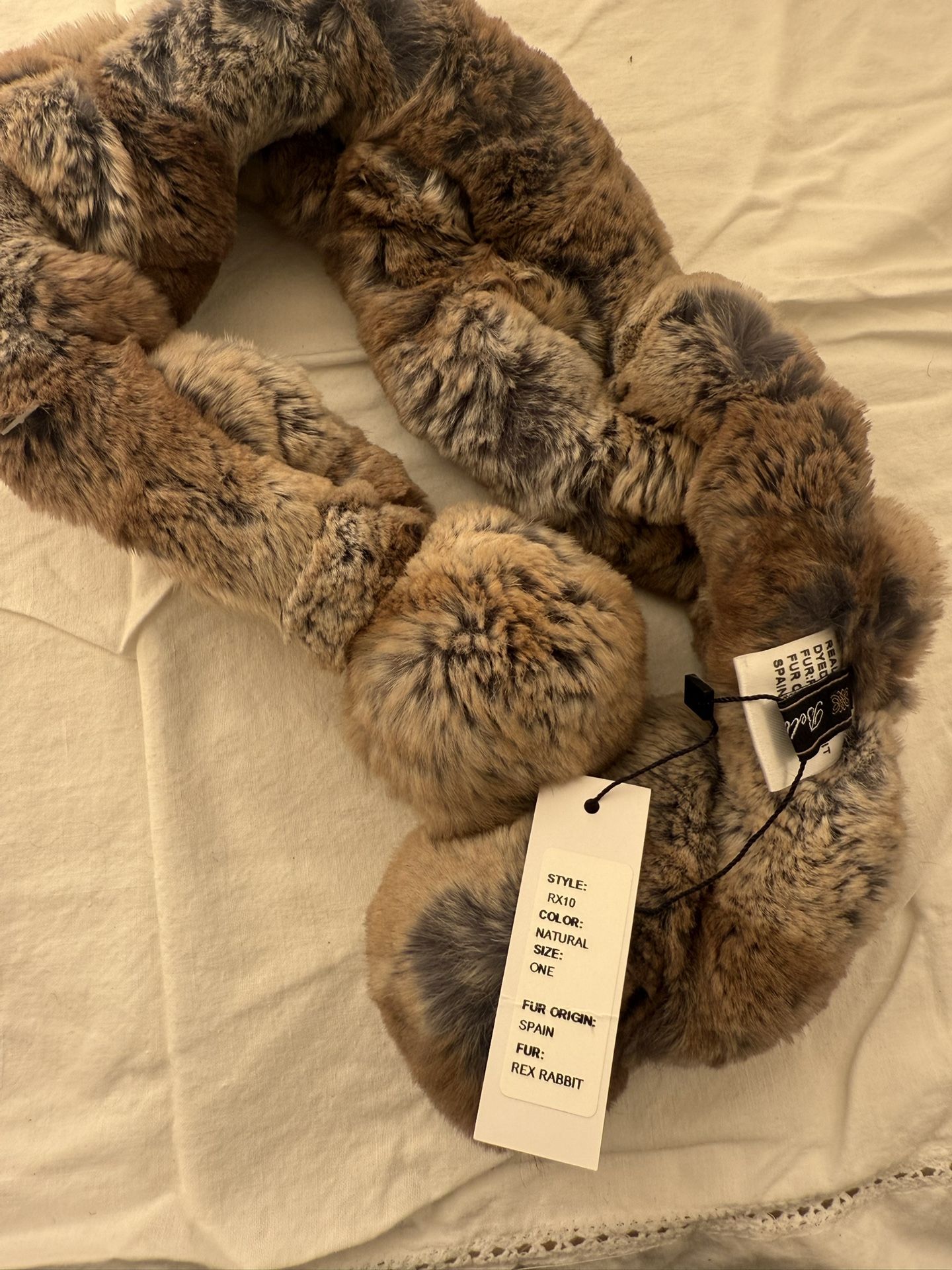 Belle fare Fur - Real Fur From Italy - Rabbit Fur Scarf Through 
