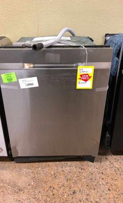 Brand New Samsung Dishwasher Stainless (Model:DW80R5060US) 9ZR