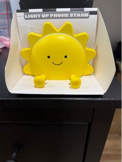 Light up phone stand
