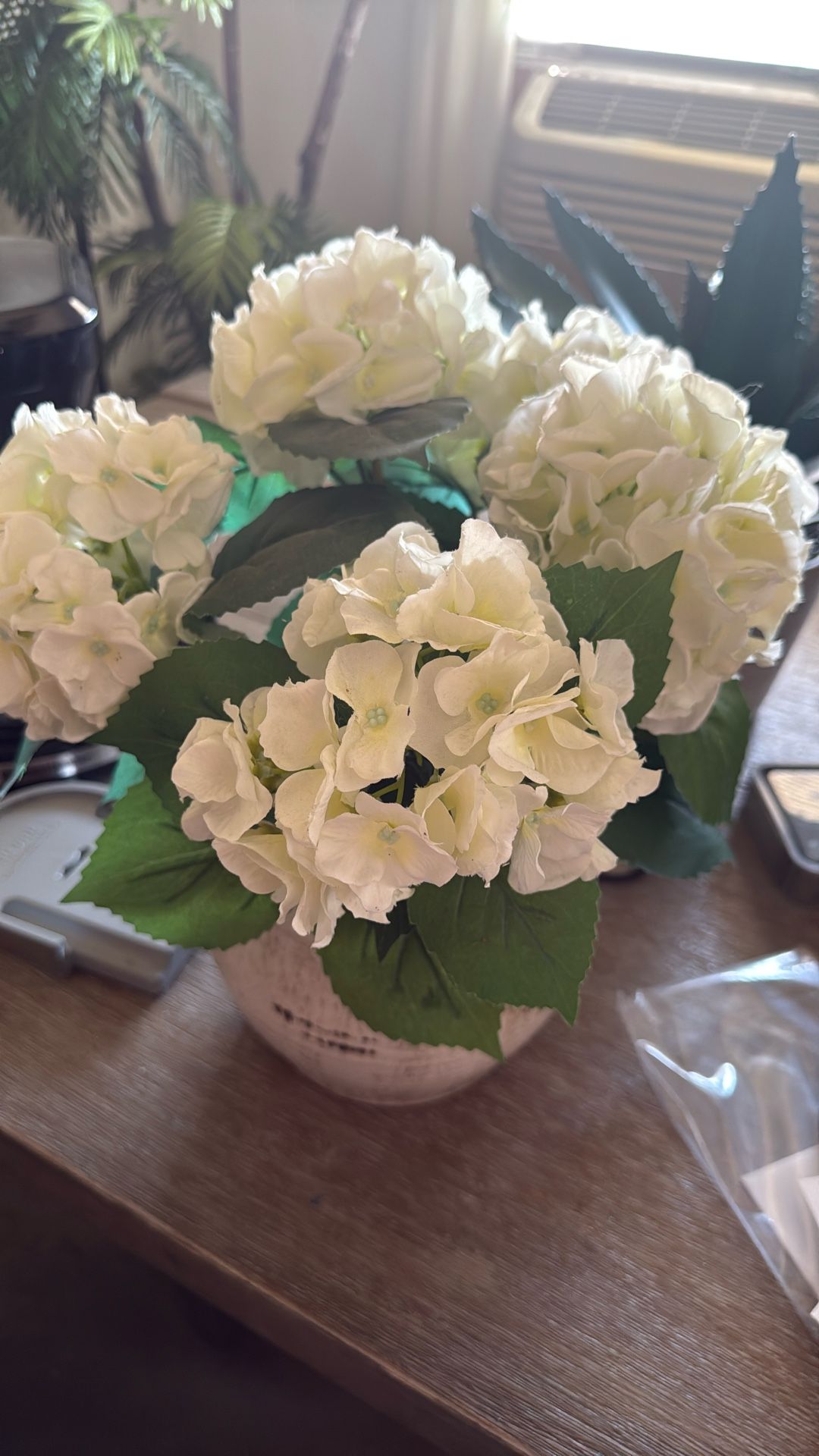 Artificial Flowers Pot