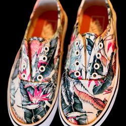 Womans Floral Vans (7.5)
