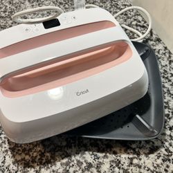 Cricut easy press 2 12x10