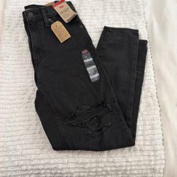 Women’s Levi’s Size 25 
