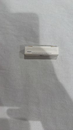 For Sale: Authentic Louis Vuitton 'Imagination' Perfume Sample (2ml) with original mini shopping bag."