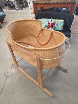 Wooden/Wicker Rocking Baby Crib