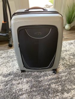 Samsonite large suitcase