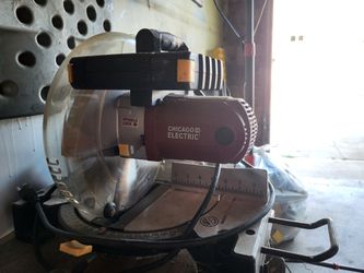 Chicago Electric 10 Inch Miter Saw With Laser Guide