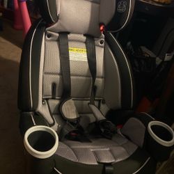 Graco 4 Ever Car Seat Price 99$. Pick Up. In E. Side. Tacoma 