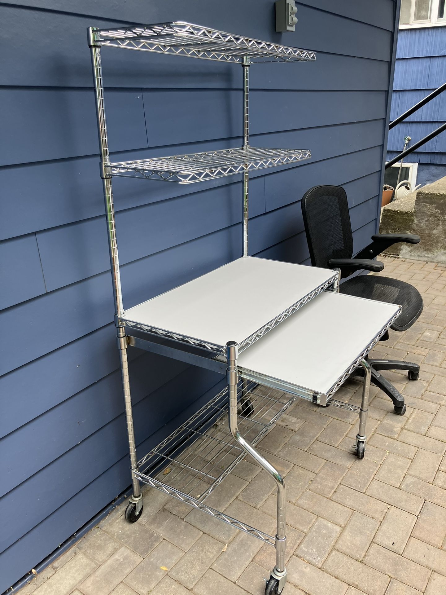 Mobile Computer Desk & Office Chair