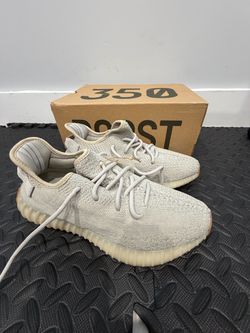 Yeezy boost size 9